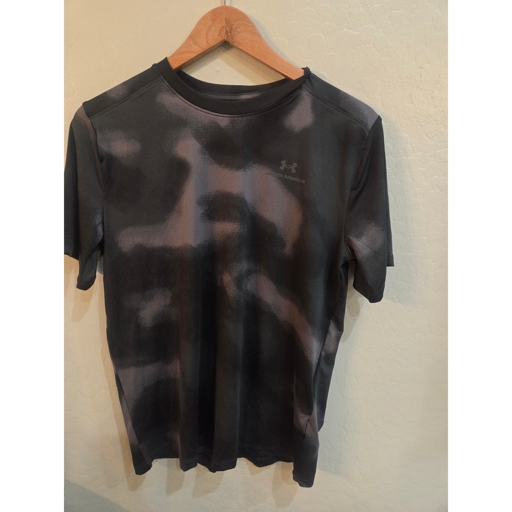 Under Armour Vanish Printed SS‎ T-Shirt Boys YXL Black Grey Camo 1362133 NWT